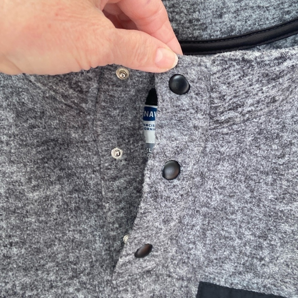 NWT Men’s Charcoal Micro Fleece Pullover by Old‎ Navy - 3XL Tall - Picture 3 of 8